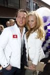 Hoofddorp 21 april 2012
Premiere sneeuwwitje in bioscoop Hoofddorp. Fleur Mignon met vriend
Peter Smulders bv