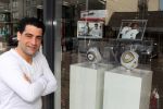 Hoofddorp 14 mei 2012
Kapper Hanni Hanna knipt Fajah lourens. Hanni knipt vele voetballers en bn ers.
Peter Smulders bv