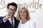 Hoofddorp 21 april 2012
Premiere sneeuwwitje in bioscoop Hoofddorp. Jan Kooijman met Irene Moors
Peter Smulders bv