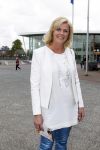 Hoofddorp 21 april 2012
Premiere sneeuwwitje in bioscoop Hoofddorp. Irene Moors met man Barry en kinderen
Peter Smulders bv