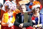 Rhenen en Veenedaal 30 april 2012
Koninginnedag met daarbij aanwezig koningin Beatrix Prins Willem Alexander Prinses Maxima Prins Constantijn Prinses Laurentien Prinses Margrite Prins Maurits Prinses Marilene Prins Bernhard Prinses Annette Prins Pieter Christiaan Prins Floris Prinses Aimee en Pieter v Vollenhoven.
Peter Smulders bv