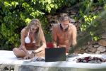 Ibiza 2 mei 2012
John Ewbank en zijn nieuwe vriendin Kelly Weekers op vakantie op ibiza.
Peter Smulders bv