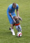 Lausanne, 17 en 18 Mei 2012
Nederlands elftal op traingskamp op weg naar het EK 2012
John Heitinga met zijn vrouw Charlotte Heitinga-Zenden en hun kinderen
Foto Peter Smulders BV