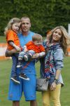 Lausanne, 17 en 18 Mei 2012
Nederlands elftal op traingskamp op weg naar het EK 2012
John Heitinga met zijn vrouw Charlotte Heitinga-Zenden en hun kinderen
Foto Peter Smulders BV