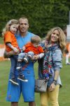 Lausanne, 17 en 18 Mei 2012
Nederlands elftal op traingskamp op weg naar het EK 2012
John Heitinga met zijn vrouw Charlotte Heitinga-Zenden en hun kinderen
Foto Peter Smulders BV