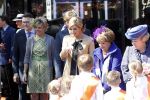 Rhenen en Veenedaal 30 april 2012
Koninginnedag met daarbij aanwezig koningin Beatrix Prins Willem Alexander Prinses Maxima Prins Constantijn Prinses Laurentien Prinses Margrite Prins Maurits Prinses Marilene Prins Bernhard Prinses Annette Prins Pieter Christiaan Prins Floris Prinses Aimee en Pieter v Vollenhoven.
Peter Smulders bv