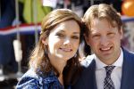 Rhenen en Veenedaal 30 april 2012
Koninginnedag met daarbij aanwezig koningin Beatrix Prins Willem Alexander Prinses Maxima Prins Constantijn Prinses Laurentien Prinses Margrite Prins Maurits Prinses Marilene Prins Bernhard Prinses Annette Prins Pieter Christiaan Prins Floris Prinses Aimee en Pieter v Vollenhoven.
op de foto Prins Floris en zijn vrouw PrinsesAimee
Peter Smulders bv