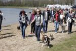 Busloo Apeldoorn 21 april 2013
Royal Canin organiseert grootste wandeltocht voor hond voor stichting Hulphond. Ambassadrices Anita Witzier Anouk Smulders en Martin Gaus lopen ook mee.
Peter Smulders bv