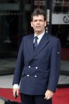 Amsterdam 15 mei 2013
Koningin Maxima verlaat het movenpick hotel. Arnold de chauffeur van Maxima
Peter Smulders bv