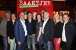 Amsterdam 13 mei 2013
Presentatie cast baantjer met oa Peter Tuinman - Rechercheur De Cock
Mike Weerts - Adjudant Vledder
Peter Rï¿½mer - Commissaris Buitendam
Miryanna van Reeden - Theaterdirectrice
Alexandra Alphenaar - Zangeres
Tom Afman - Geluidstechnicus
Sophie van Oers - Theaterbezoekster
Evert van der Meulen - Theatertechnicus
Peter Smulders bv