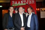 Amsterdam 13 mei 2013
Presentatie cast baantjer met oa Peter Tuinman - Rechercheur De Cock
Mike Weerts - Adjudant Vledder
Peter Rï¿½mer - Commissaris Buitendam
Miryanna van Reeden - Theaterdirectrice
Alexandra Alphenaar - Zangeres
Tom Afman - Geluidstechnicus
Sophie van Oers - Theaterbezoekster
Evert van der Meulen - Theatertechnicus
Peter Smulders bv