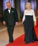 Amsterdam, 29 April 2013
Camilla Parker Bowles met haar man Prins Charles
Foto Peter Smulders BV