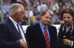 Eindhoven, 1991 
Oud clubarts Carel v d Brekel samen met trainer Bobby Robson
Foto Peter Smulders BV