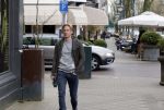 Amsterdam 19 april 2013
Ajax speler Christian Poulsen met zijn vrouw op de cornelis schuytstraat.
Peter Smulders bv