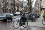 Amsterdam 19 april 2013
Ajax speler Christian Poulsen met zijn vrouw op de cornelis schuytstraat.
Peter Smulders bv