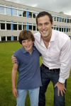 Hilversum 13 mei 2013
Danielle Oerlemans en Tim Visser zijn ambassadeurs van de rugby acadamy .
Peter Smulders bv
