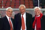 13-03-99
De drie dokters van de medische staf van PSV
Tjaarda Weber, Carel v d Brekel en Cees Rein v d Hoogenband

PETER SMULDERS BV