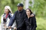 Amsterdam 10 mei 2013
Frank Rijkaard aan het winkelen /wandelen met zijn vrouw Stephanie zoon en schoonmoeder in de cornelis schuytstraat en het vondelpark.
Peter Smulders bv