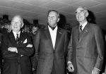 Venlo, 28 Mei 1987 Excelsior-PSV, gespeeld in de Koel te Venlo, eindstand 2-3 en PSV Landskampioen
Drie oud Presidenten van de NV Philips Frits Philips Jhr.  v Riemsdijk Cor v d Klugt
Foto Peter Smulders BV