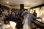 Laren 10 mei 2013
Gordon opent nieuwe riviera Maison winkel samen met Henk Teunissen ( eigenaar)
Peter Smulders bv
