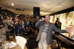 Laren 10 mei 2013
Gordon opent nieuwe riviera Maison winkel samen met Henk Teunissen ( eigenaar)
Peter Smulders bv