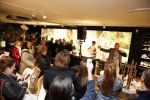 Laren 10 mei 2013
Gordon opent nieuwe riviera Maison winkel samen met Henk Teunissen ( eigenaar)
Peter Smulders bv