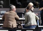 Amsterdam 28 april 2013
Hans en Shanna Breukhoven op terras
Peter Smulders bv