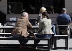 Amsterdam 28 april 2013
Hans en Shanna Breukhoven op terras
Peter Smulders bv