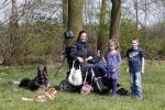 Busloo Apeldoorn 21 april 2013
Royal Canin organiseert grootste wandeltocht voor hond voor stichting Hulphond. Ambassadrices Anita Witzier Anouk Smulders en Martin Gaus lopen ook mee.
Peter Smulders bv