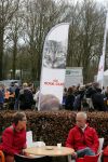Busloo Apeldoorn 21 april 2013
Royal Canin organiseert grootste wandeltocht voor hond voor stichting Hulphond. Ambassadrices Anita Witzier Anouk Smulders en Martin Gaus lopen ook mee.
Peter Smulders bv