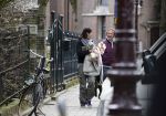 Amsterdam 19 april 2013
Isa Hoes met een vriend/kennis die haar naar huis brengt.
Peter Smulders bv