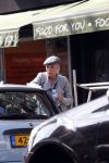 Amsterdam 22 april 2013
Judith Osborn met haar mini cooper.
Peter Smulders bv