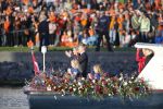 Amsterdam, 30 april 2013
Inhuldiging Koning Willem Alexander en Koningin Maxima
Met de boot rondvaren op de Ijssel
Foto Peter Smulders BV