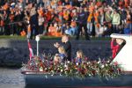 Amsterdam, 30 april 2013
Inhuldiging Koning Willem Alexander en Koningin Maxima
Met de boot rondvaren op de Ijssel
Foto Peter Smulders BV