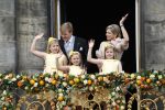 Amsterdam, 30 april 2013
Inhuldiging Koning Willem Alexander en Koningin Maxima
met hun kinderen op het bordes
Foto Peter Smulders BV
