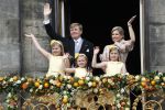 Amsterdam, 30 april 2013
Inhuldiging Koning Willem Alexander en Koningin Maxima
met hun kinderen op het bordes
Foto Peter Smulders BV