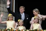 Amsterdam, 30 april 2013
Inhuldiging Koning Willem Alexander en Koningin Maxima
met hun kinderen op het bordes
Foto Peter Smulders BV