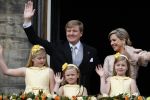 Amsterdam, 30 april 2013
Inhuldiging Koning Willem Alexander en Koningin Maxima
met hun kinderen op het bordes
Foto Peter Smulders BV