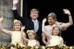 Amsterdam, 30 april 2013
Inhuldiging Koning Willem Alexander en Koningin Maxima
met hun kinderen op het bordes
Foto Peter Smulders BV