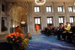 Amsterdam 16 mei 2013
Prinses  Beatrix Koning Willem Alexander en Koningin Maxima bij uitreiking appeltjes van Oranje op het paleijs op de dam
Peter Smulders bv