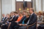 Amsterdam 16 mei 2013
Prinses  Beatrix Koning Willem Alexander en Koningin Maxima bij uitreiking appeltjes van Oranje op het paleijs op de dam
Peter Smulders bv