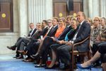 Amsterdam 16 mei 2013
Prinses  Beatrix Koning Willem Alexander en Koningin Maxima bij uitreiking appeltjes van Oranje op het paleijs op de dam
Peter Smulders bv