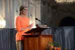 Amsterdam 16 mei 2013
Prinses  Beatrix Koning Willem Alexander en Koningin Maxima bij uitreiking appeltjes van Oranje op het paleijs op de dam
Peter Smulders bv