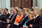 Amsterdam 16 mei 2013
Prinses  Beatrix Koning Willem Alexander en Koningin Maxima bij uitreiking appeltjes van Oranje op het paleijs op de dam
Peter Smulders bv