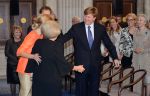 Amsterdam 16 mei 2013
Prinses  Beatrix Koning Willem Alexander en Koningin Maxima bij uitreiking appeltjes van Oranje op het paleijs op de dam
Peter Smulders bv