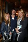 Volendam 22 april 2013
Linda de Mol reikt de eerse l Homo uit aan Johannes Rypma die op de cover staat. De presentatie was in hotel Spaander. Linda met Simon en annemarie Keizer
Peter Smulders bv