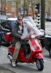 Amsterdam 27 april 2013
Martijn Krabbe en zijn zoon Achilles gaan op vespa scooter bloemen kopen voor de turnjuf van dochter/zus
Peter Smulders bv