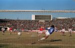 Tokio, 9 t/m 12 December 1988 PSV-Nacional Montevideo (Uruguay)
Met eindstand 1-1 na verlenging 2-2 en via een 6-7 verlies in penaltys.
PSV had 4 x de kans om winnaar te zien en uiteindelijk is het niet gelukt.
0-1 Ostolaza, 1-1 Romario , in de 110e minuut Ronald Koeman 2-1 en in de 119e min wederom Ostolaza 2-2
Wedstrijd werd gespeeld in tokio voor 62000 toeschouwers

Foto Peter Smulders BV