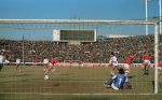 Tokio, 9 t/m 12 December 1988 PSV-Nacional Montevideo (Uruguay)
Met eindstand 1-1 na verlenging 2-2 en via een 6-7 verlies in penaltys.
PSV had 4 x de kans om winnaar te zien en uiteindelijk is het niet gelukt.
0-1 Ostolaza, 1-1 Romario , in de 110e minuut Ronald Koeman 2-1 en in de 119e min wederom Ostolaza 2-2
Wedstrijd werd gespeeld in tokio voor 62000 toeschouwers

Foto Peter Smulders BV