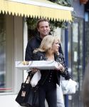 Amsterdam 13 mei 2013
Nicky v Dam en Patricia Paay doen samen boodschappen.
Peter Smulders bv